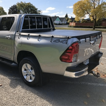 WEATHERGUARD TONNEAU